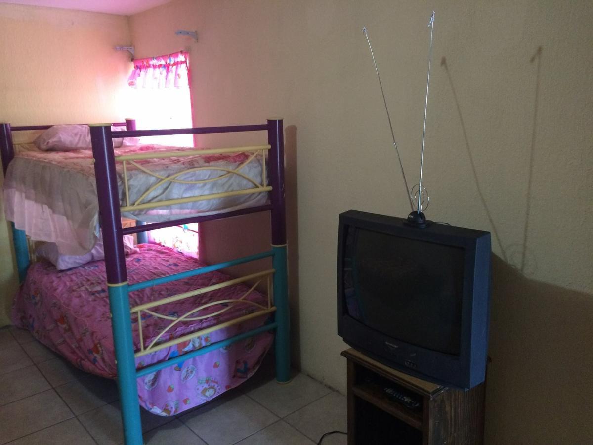 Blanquita Guesthouse Manuel F. Martinez Luaran gambar